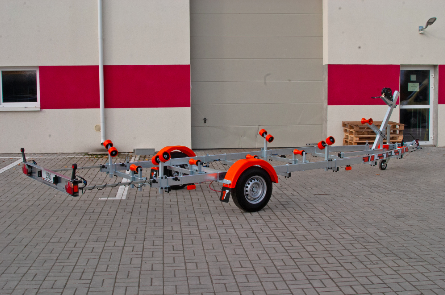 Thomas Trailer BT-1300L zGG. 1300Kg Bootstrailer für Boote bis 6,2 Meter