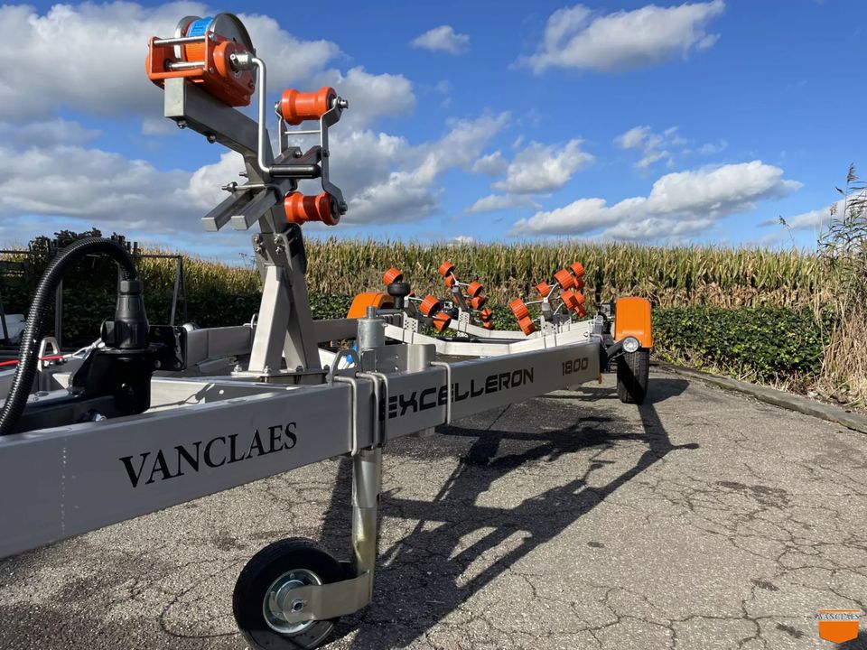 077a17d1 55e5 476c 8e33 4d83d1b687a1