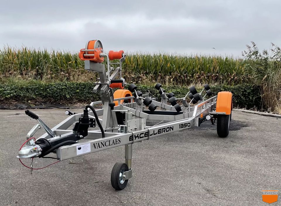 2b5f70b0 96a1 49c7 887f cf94db625f0a