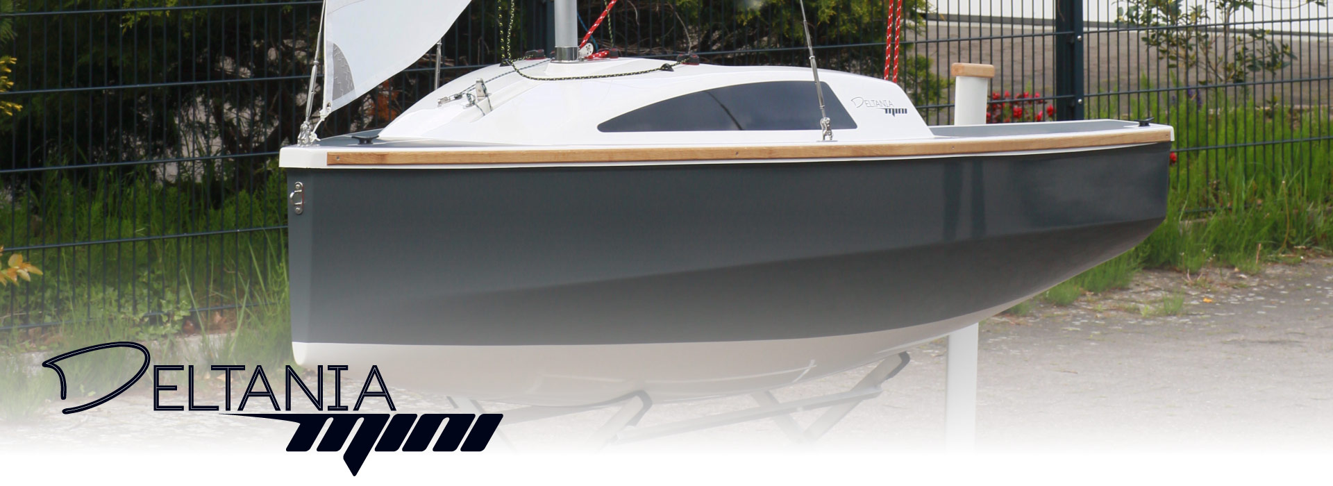 Segelboot Deltania Mini